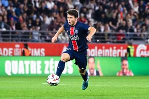 天博体育-心态失衡,内维斯职业生涯各项赛事首次吃到红牌