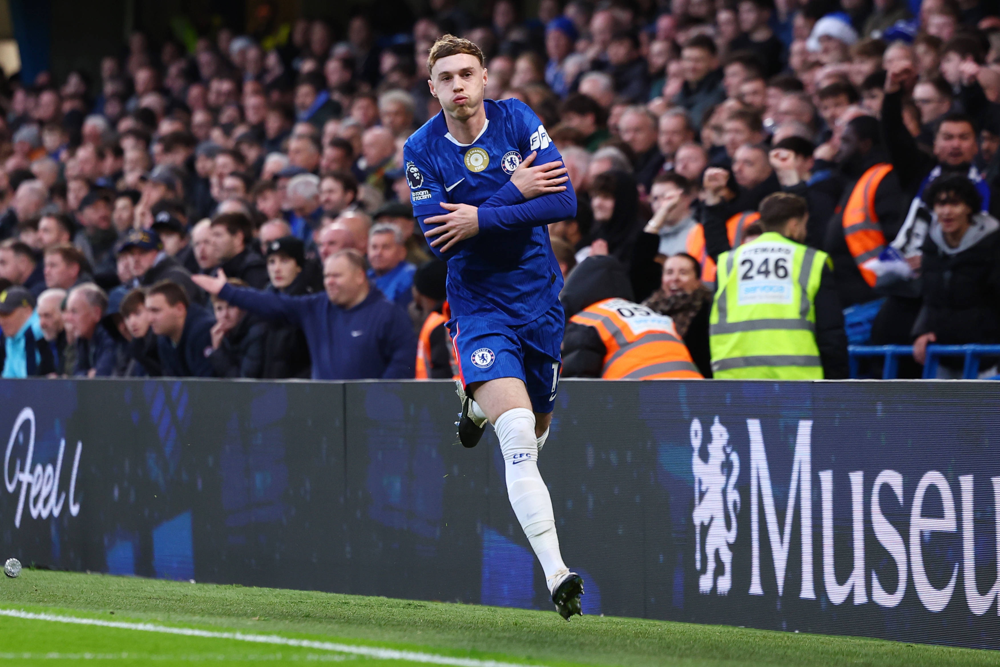 天博体育官方网站-电讯报：帕尔默至少会为切尔西效力至30年，他和凯塞多都是非卖品